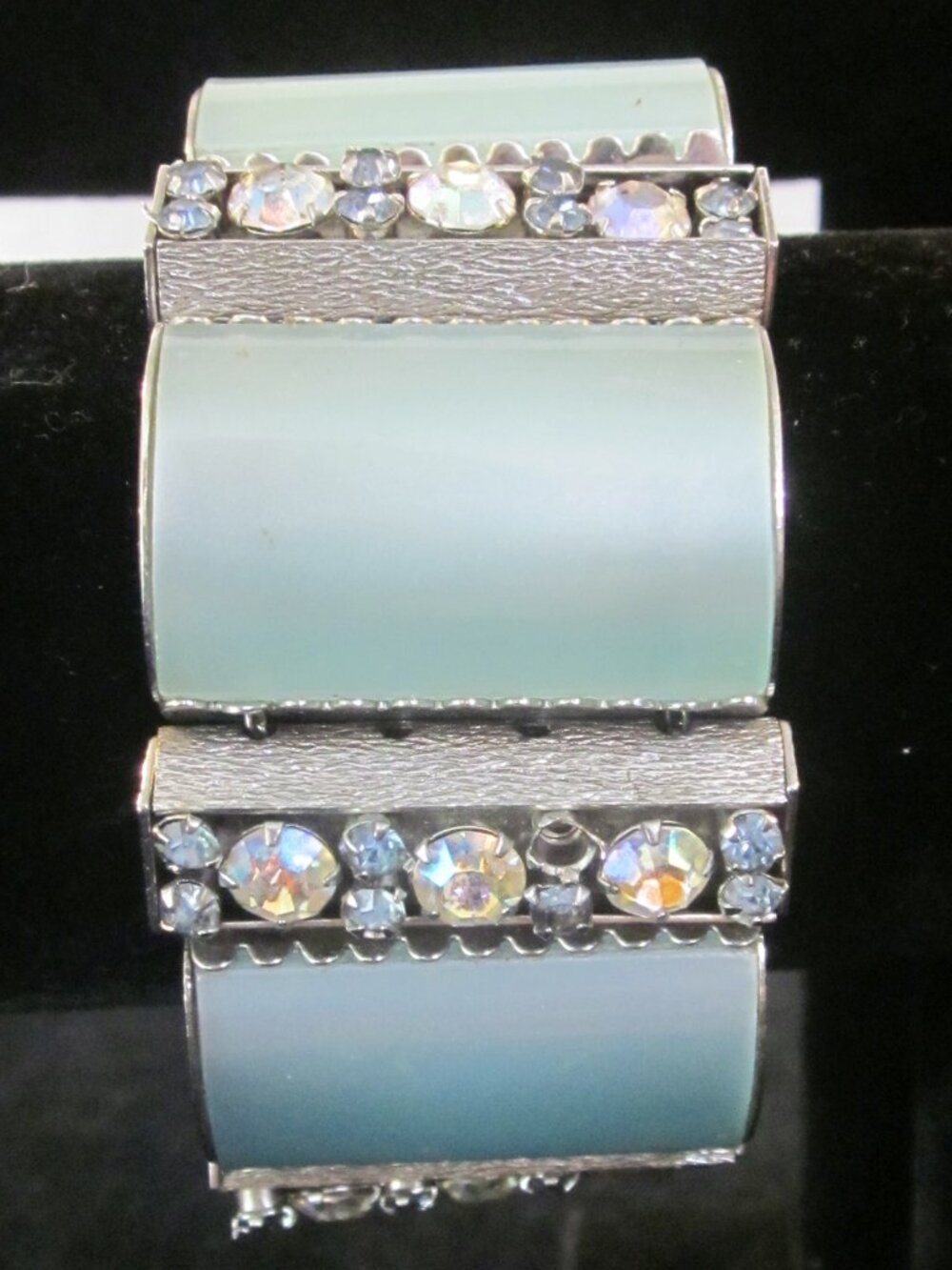 1950’S Silver Tone Women’s Rhinestone and Celedon Acrylic Bracelet